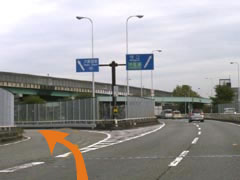 豊中出口から写真